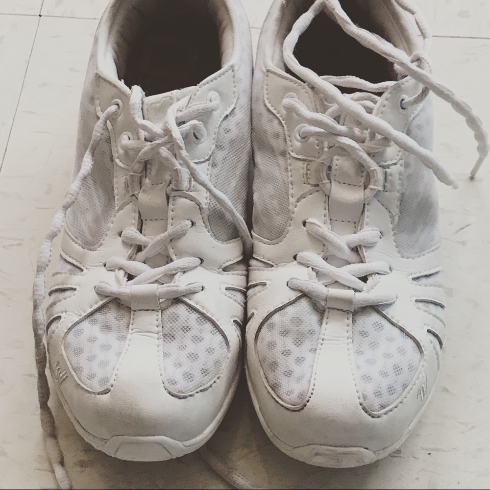 Varsity Last Pass 2.0 Cheer shoes
